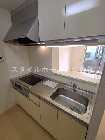 キッチン　別部屋写真です。