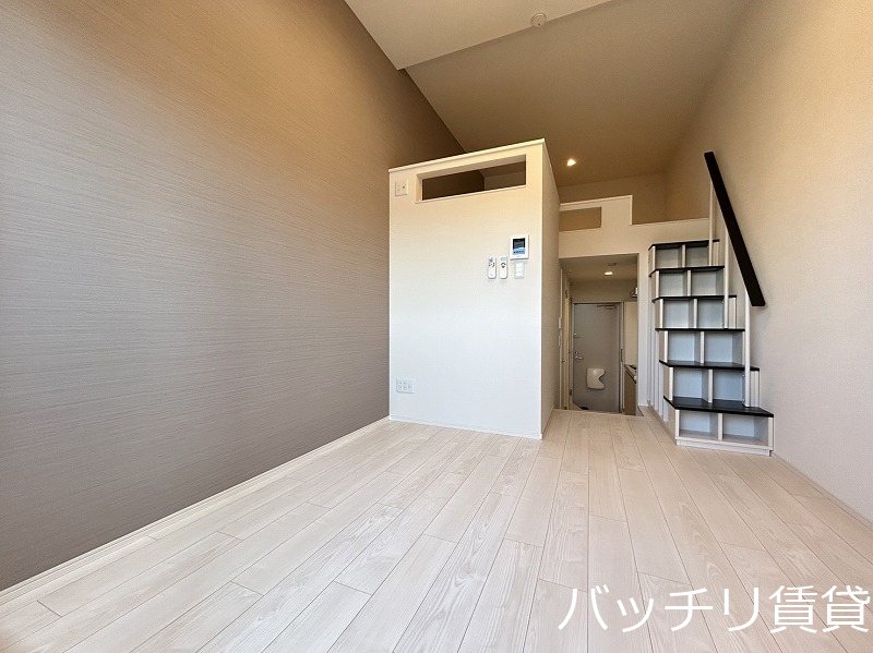 居室・リビング　画像は別号室タイプの為、現状を優先致します。