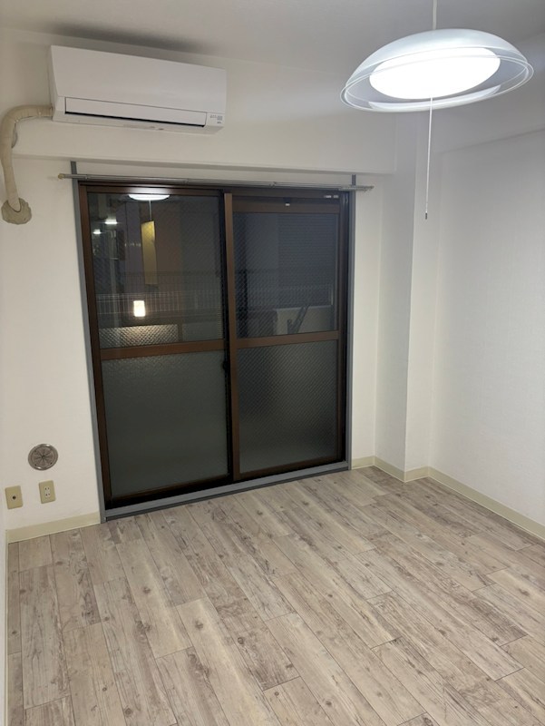 居室・リビング　※写真は別部屋となります。