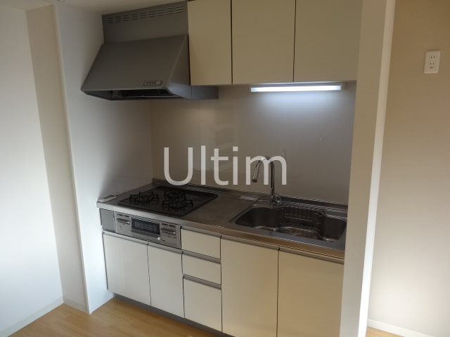 キッチン　別部屋のお写真です。ご参考までに！