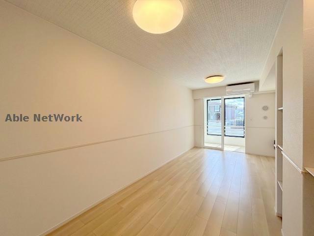 居室・リビング　完成同モデル