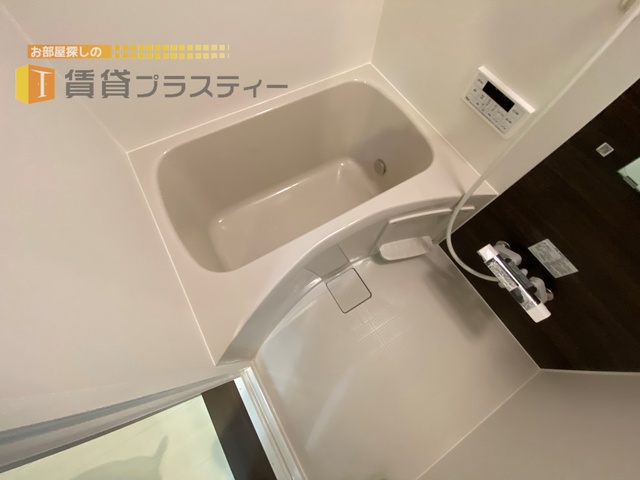 バス・シャワールーム　追い焚きも出来るんです。