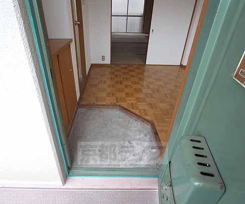 玄関　玄関です。