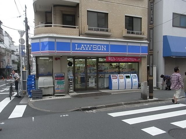 コンビニ　ローソン（コンビニ）まで560m