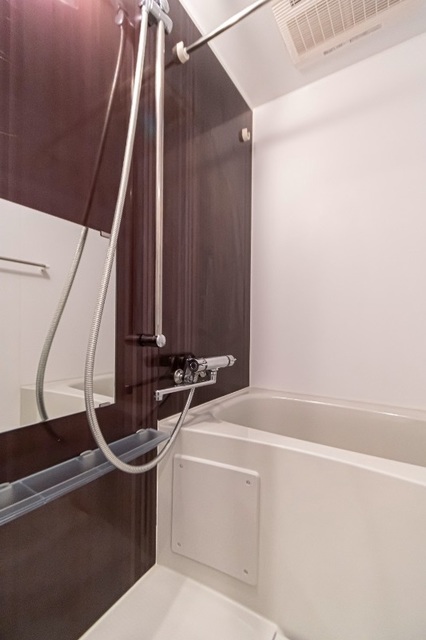 バス・シャワールーム　バスルーム