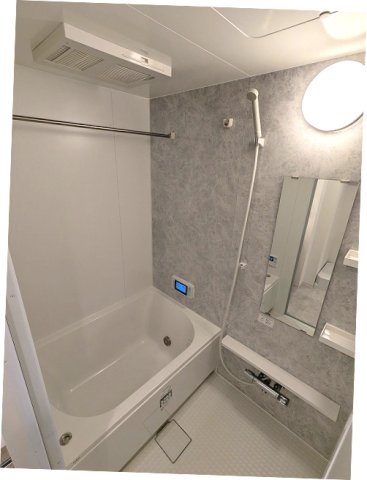 バス・シャワールーム　追焚オートバス、浴室換気乾燥機、24時間換気システム、浴室T