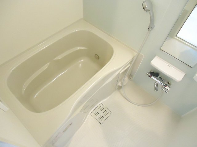 バス・シャワールーム　日々の暮らしに欠かせないお風呂です