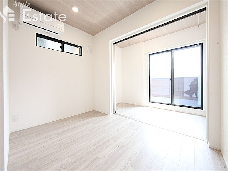 居室・リビング　リビング