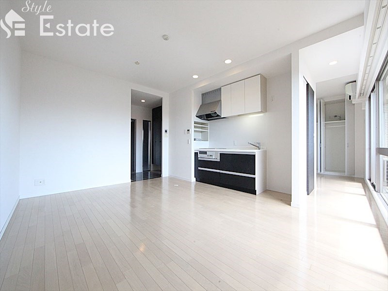 居室・リビング　内装