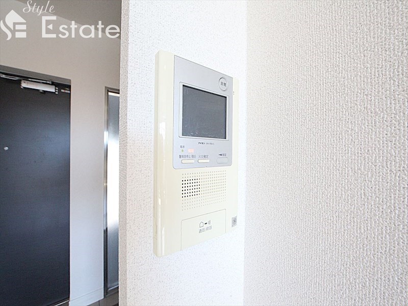 セキュリティ　モニター付きインターホン