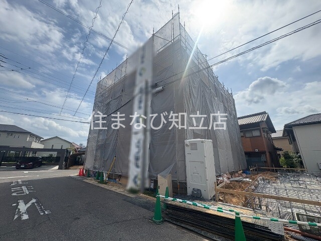 建物外観　建築中
