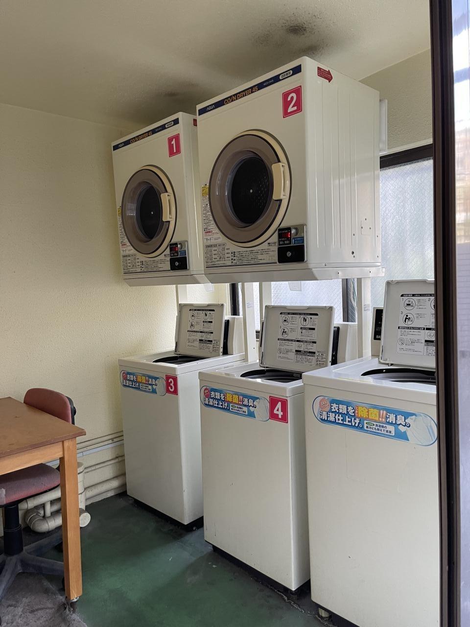 建物外観　敷地内共用部