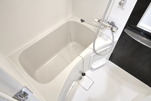 バス・シャワールーム　風呂