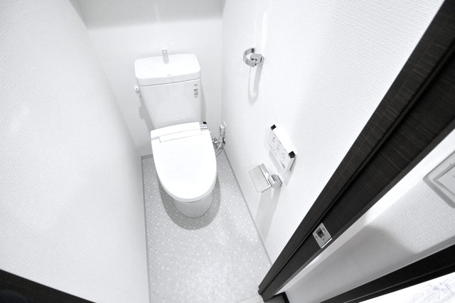 トイレ　トイレ