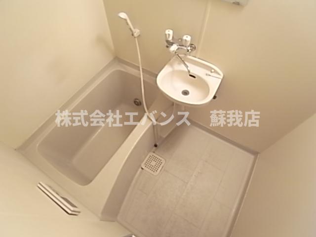 バス・シャワールーム　日々の暮らしに欠かせないお風呂です