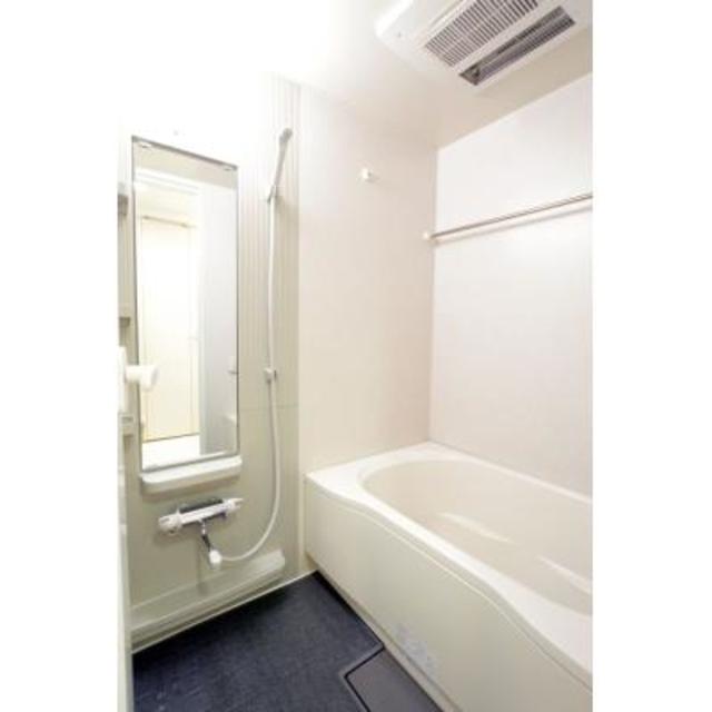 バス・シャワールーム　※写真は同タイプ住戸です。