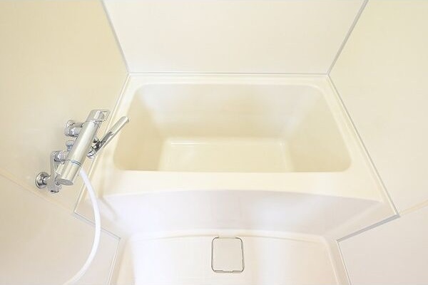 バス・シャワールーム　きれいなお風呂で快適バスタイム♪