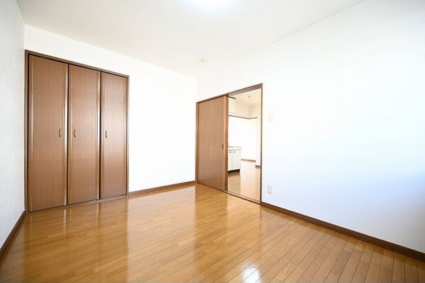 その他部屋・スペース　清潔感のある洋室です♪