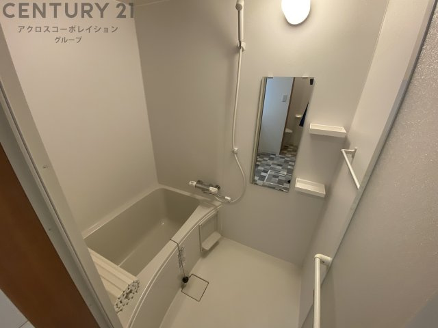 バス・シャワールーム　バストイレ別でおすすめです☆