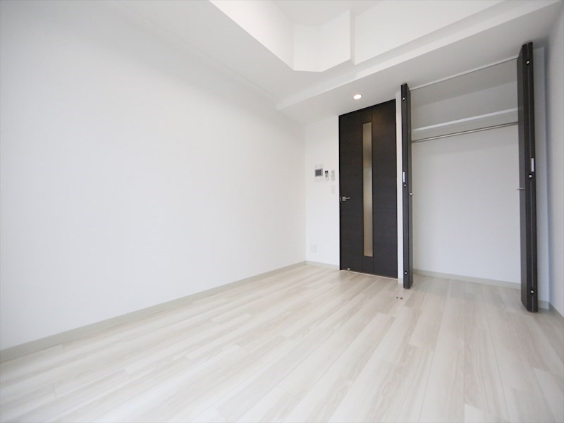 居室・リビング　洋室7帖　クローゼット付（収納充実してます）