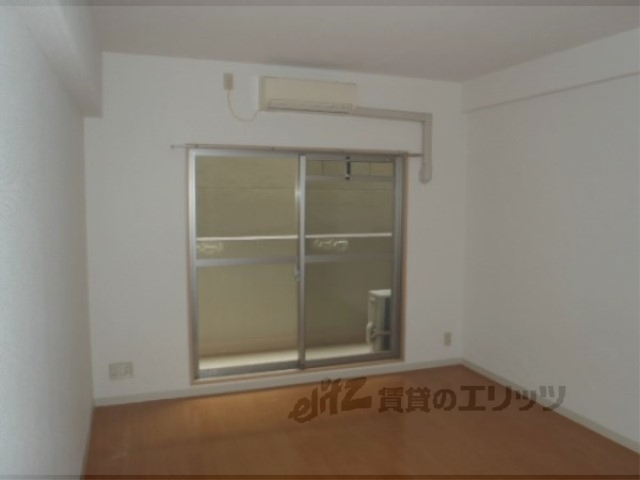 居室・リビング　居室