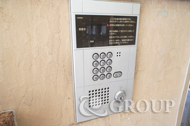 セキュリティ　オートロック完備