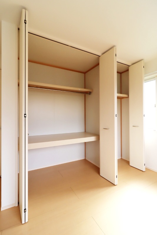 収納　図面と現状に相違がある場合には現状を優先