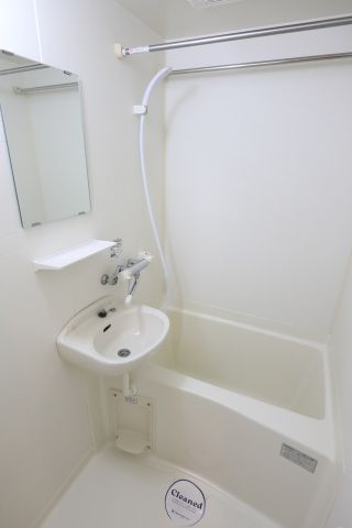 バス・シャワールーム　☆ゆったりくつろげるお風呂☆