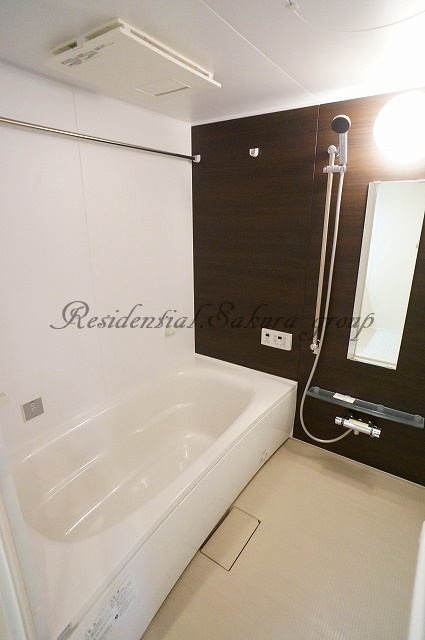 バス・シャワールーム　日々の疲れを癒すお風呂です♪