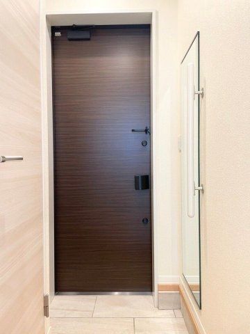 玄関　☆広々とした玄関☆