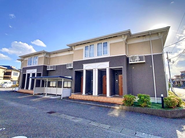 建物外観　2024年11月撮影