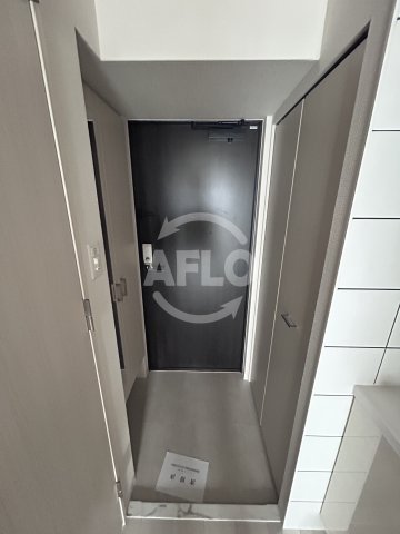 玄関　エスリード新大阪ザ・プレミアWEST　玄関