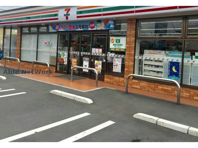 コンビニ　セブンイレブン加須南町店（コンビニ）まで521m