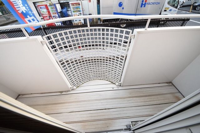 バルコニー　★お問い合わせはタウンハウジング高幡不動店へ★