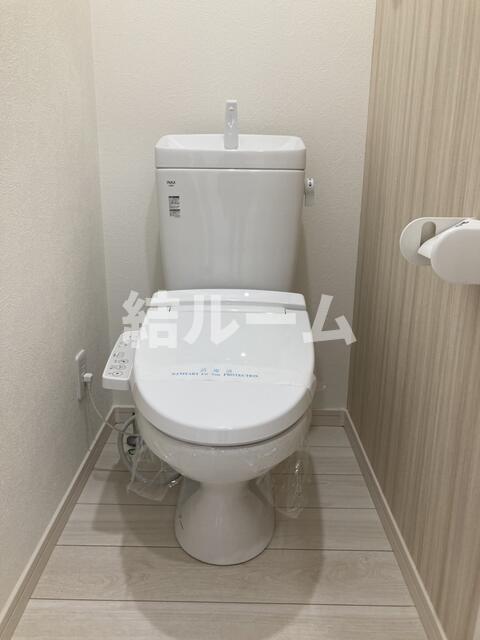 トイレ　別号室参考写真
