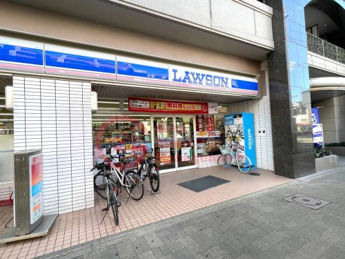 コンビニ　ローソン 福岡黒門店（コンビニ）まで107m