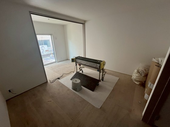 居室・リビング　※他の部屋の写真です