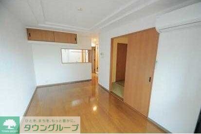 居室・リビング　★タウンハウジング鷺沼店まで→ＴＥＬ0448706656★