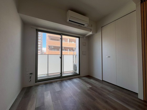 居室・リビング　※別部屋の写真です