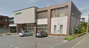 銀行　北海道銀行宮の森パーソナル支店（銀行）まで588m