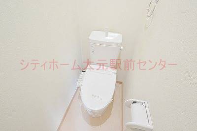 トイレ　厚生町貸家