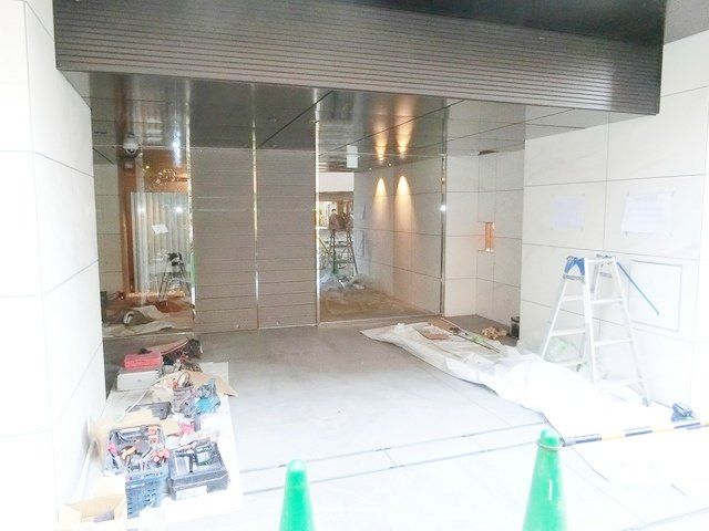 エントランス　部屋探しは株式会社　タウンハウジング　までお気軽にお問合せ…