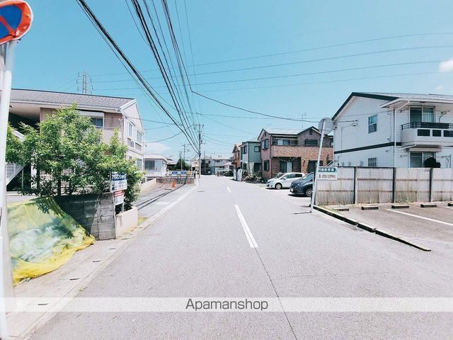 その他　前面道路（その他）まで1m