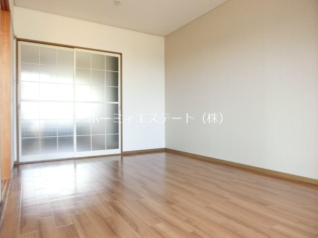 居室・リビング　6帖の洋室♪
