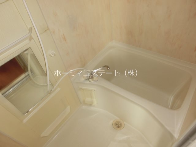 バス・シャワールーム　浴室です♪