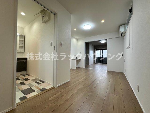 居室・リビング　【お部屋さがしはラックハウジングにお問合せ下さいませ♪】