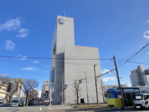 銀行　紀陽銀行堺支店（銀行）まで301m