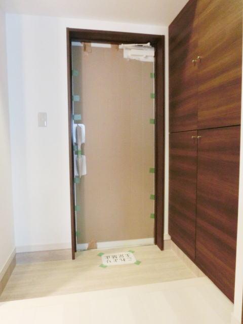 玄関　大きなシューズＢＯＸ
