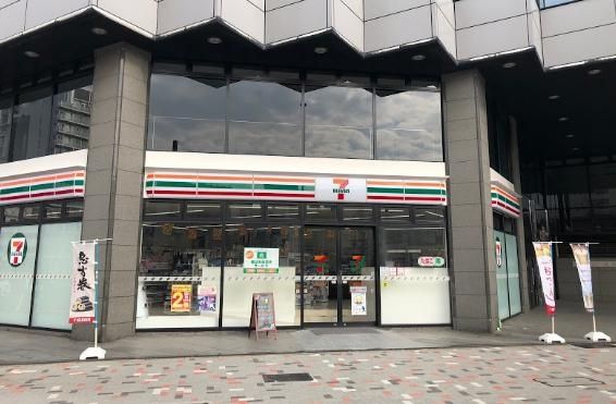 コンビニ　セブンイレブン名古屋新栄2丁目南店（コンビニ）まで260m