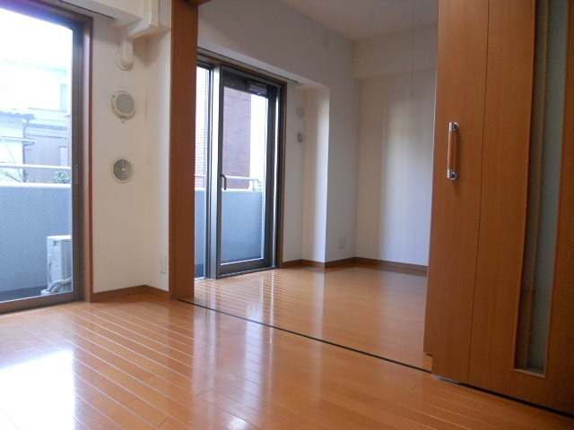 居室・リビング　居室
